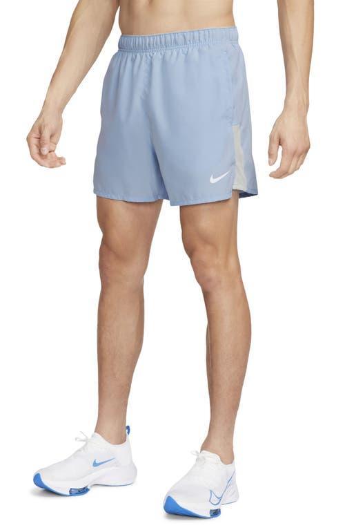 Nike Dri-FIT Challenger 5-Inch Brief Lined Shorts Product Image