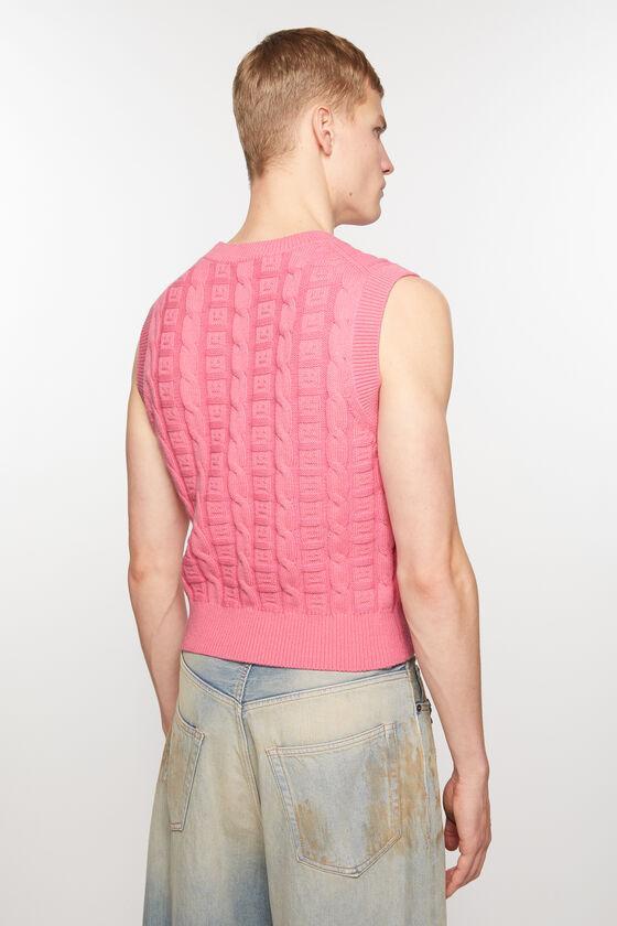 Cable wool sleeveless jumper Product Image