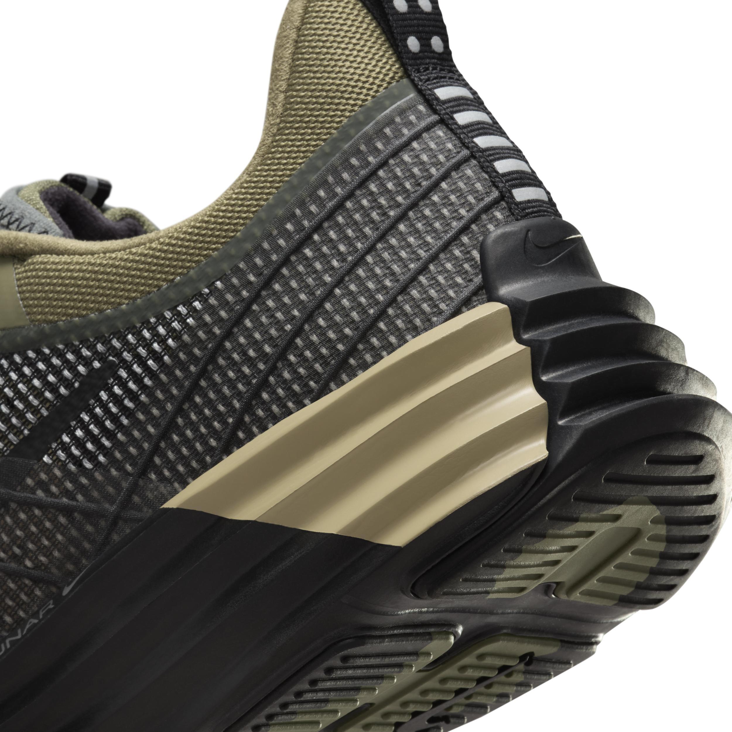 Nike Mens Lunar Roam SE Shoes Product Image