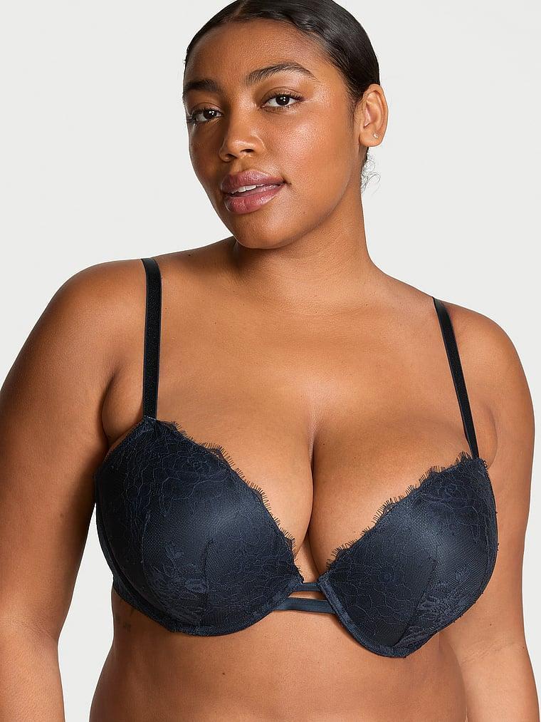 Rose Lace Push-Up Bra Product Image