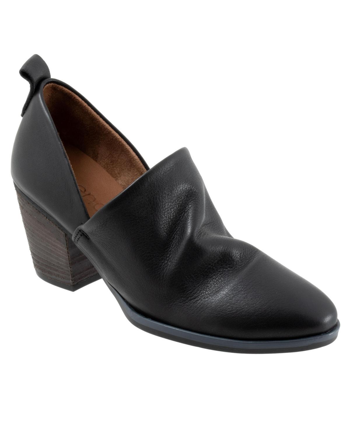 Bueno Kesia Block Heel Pump Product Image