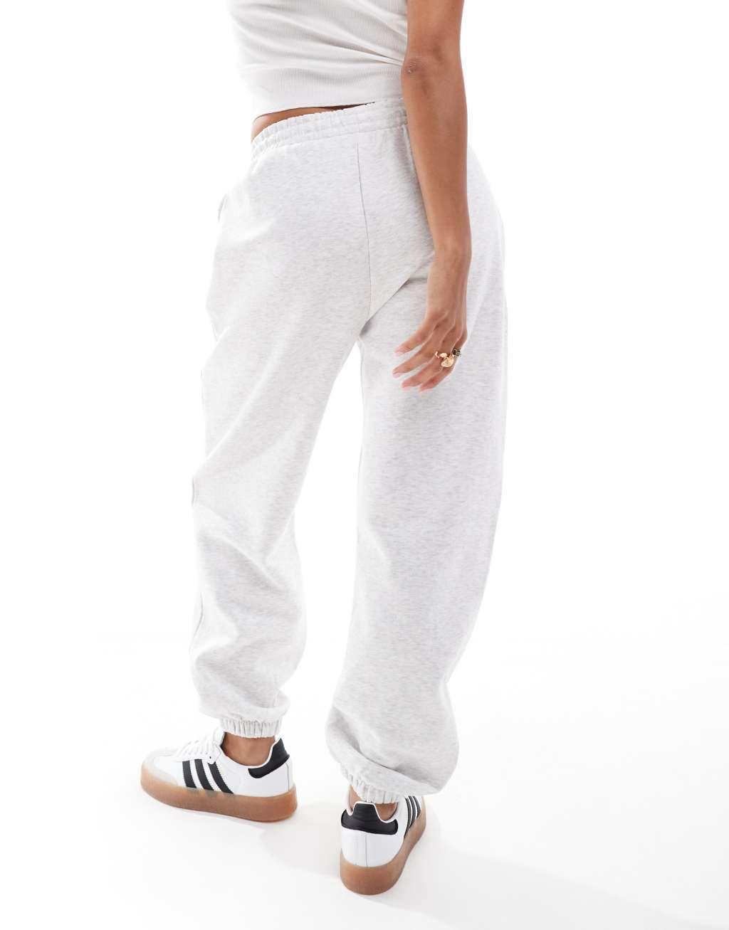 ASOS DESIGN Petite ultimate sweatpants in black Product Image