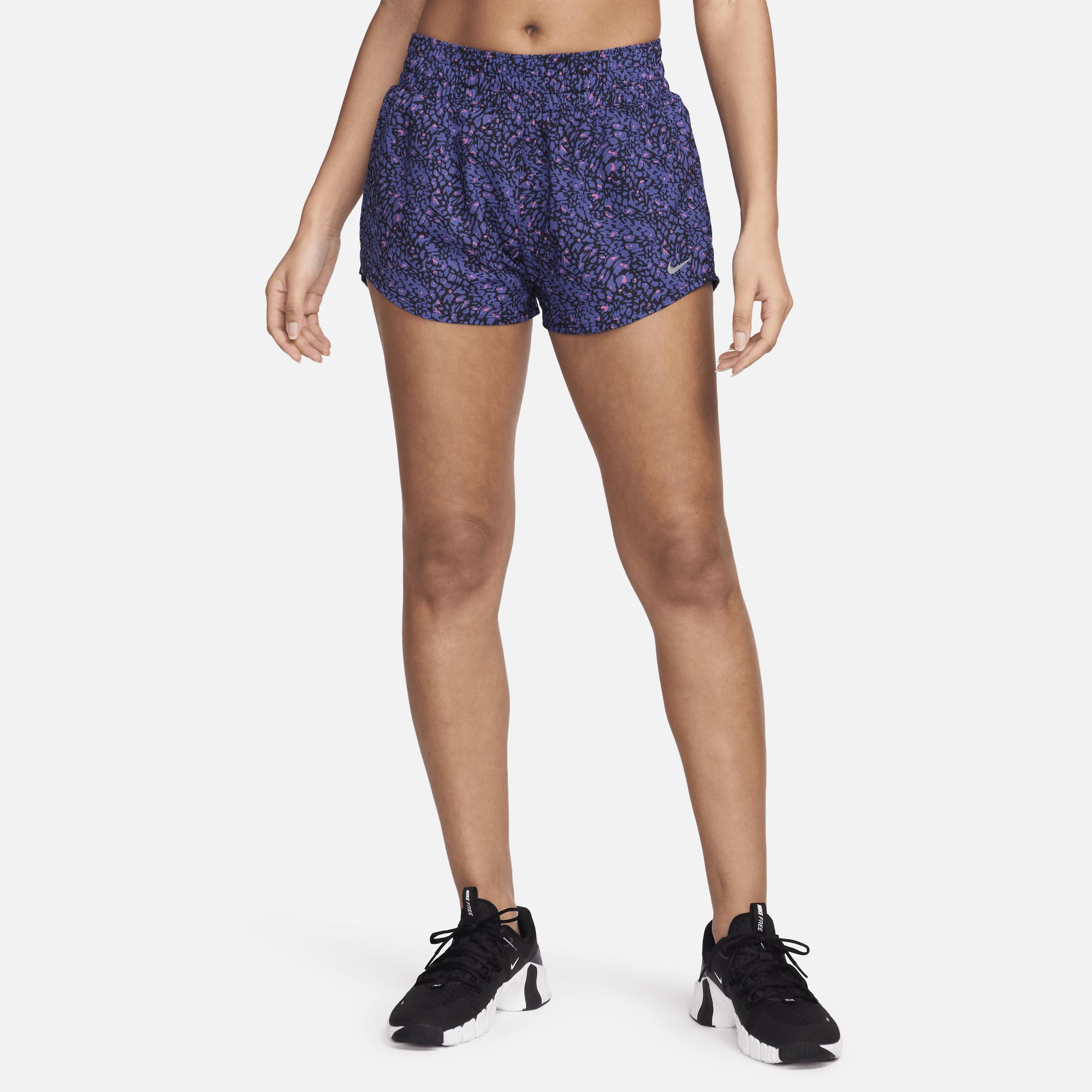 Nike Womens One Dri-FIT Mid-Rise 3 Brief-Lined Shorts product image