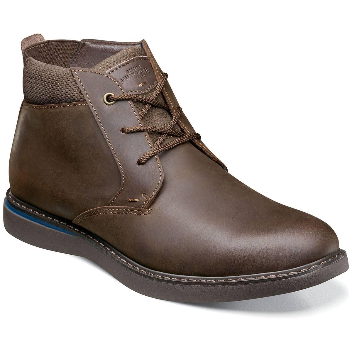 Nunn Bush Shoes Bayridge Plain Toe Chukka Moss Product Image