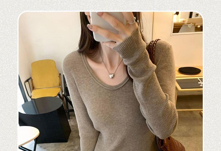 Scoop Neck Plain Ribbed Sweater Product Image