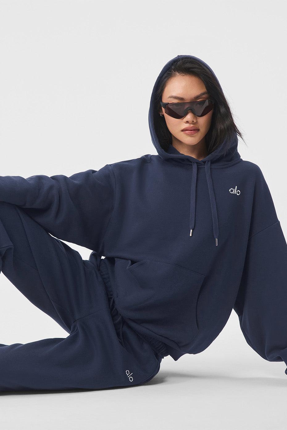 Alo Yoga | Accolade Hoodie Blue Product Image