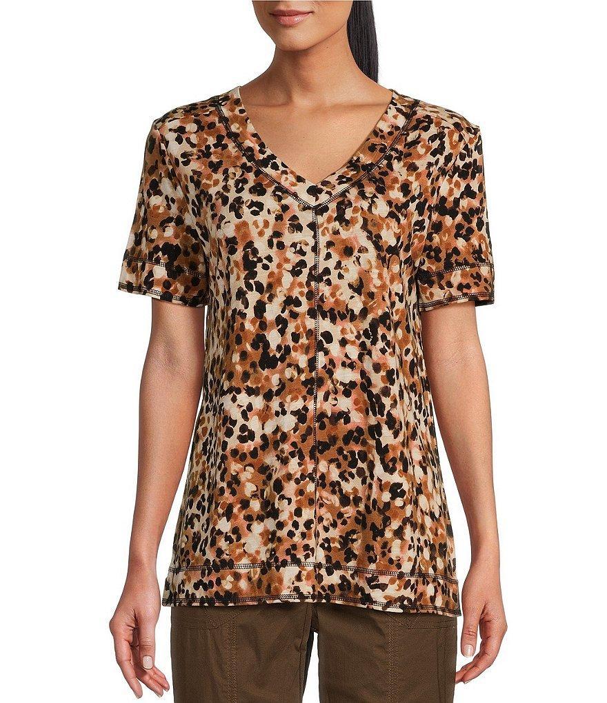 Westbound Petite Size Knit Short Sleeve V-Neck Spot Print Top Product Image