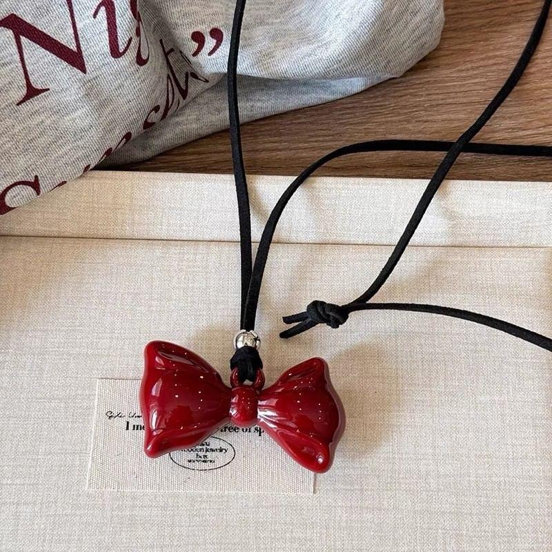 Heart Necklace Product Image