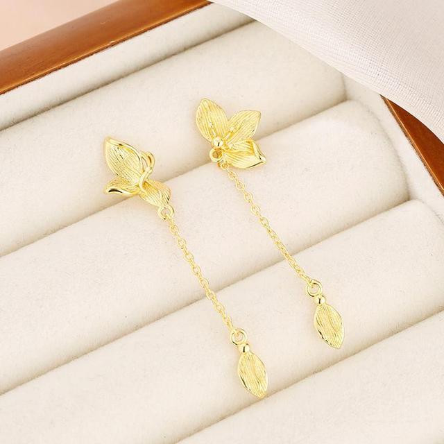 Flower Dangle Earring Product Image