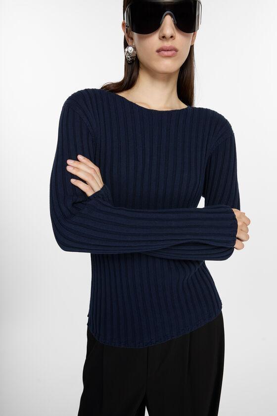 Ribbed jumper Product Image