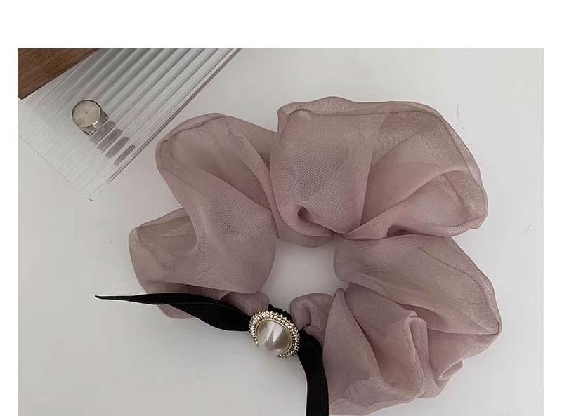 Ribbon Faux Pearl Mesh Scrunchie Product Image