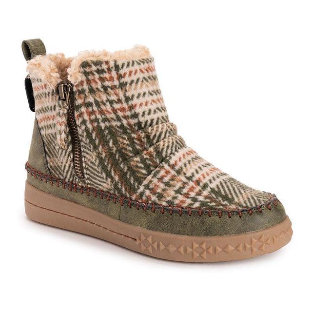 MUK LUKS Street Richmond Womens Ankle Boots Green Plaid Product Image