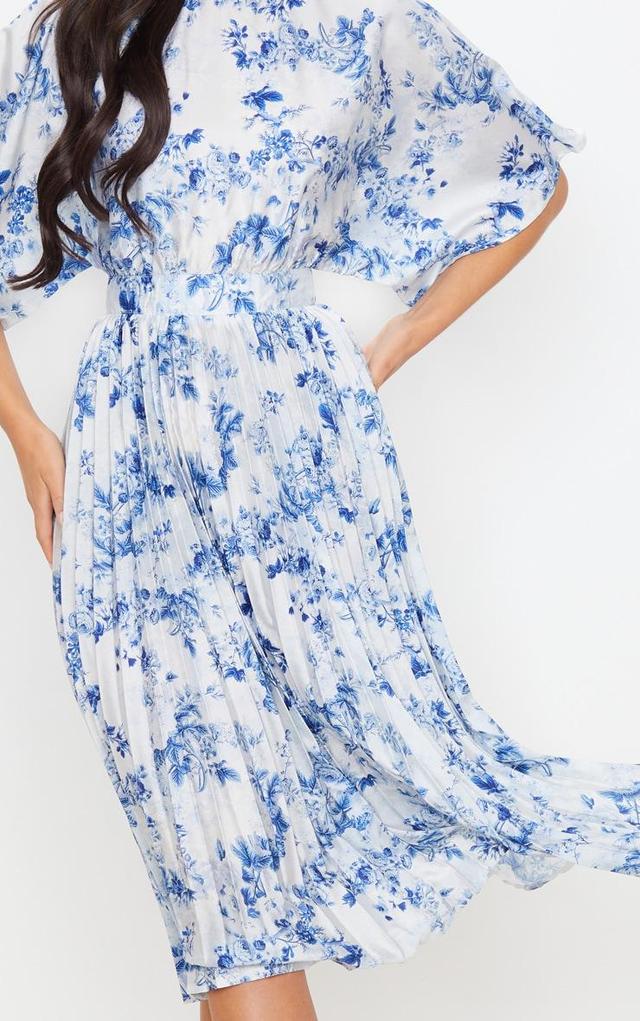 Pastel Blue Floral Print Open Back Pleated Midi Dress Product Image