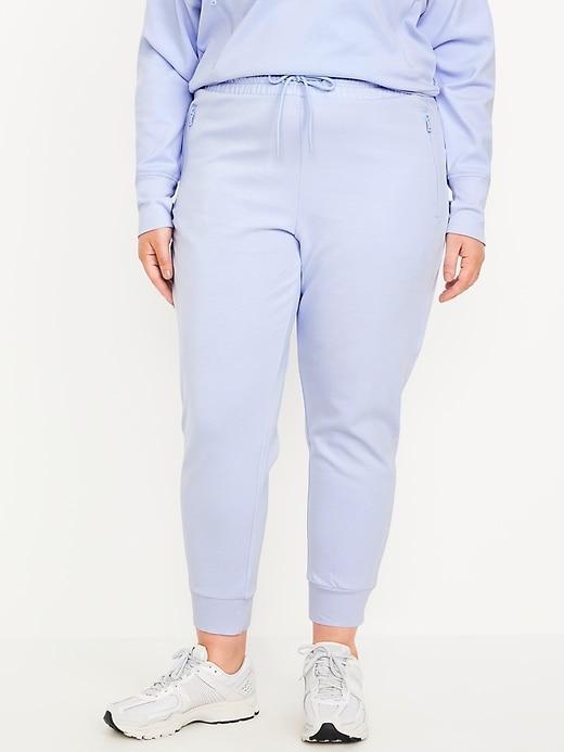 High-Waisted Dynamic Fleece Joggers Product Image