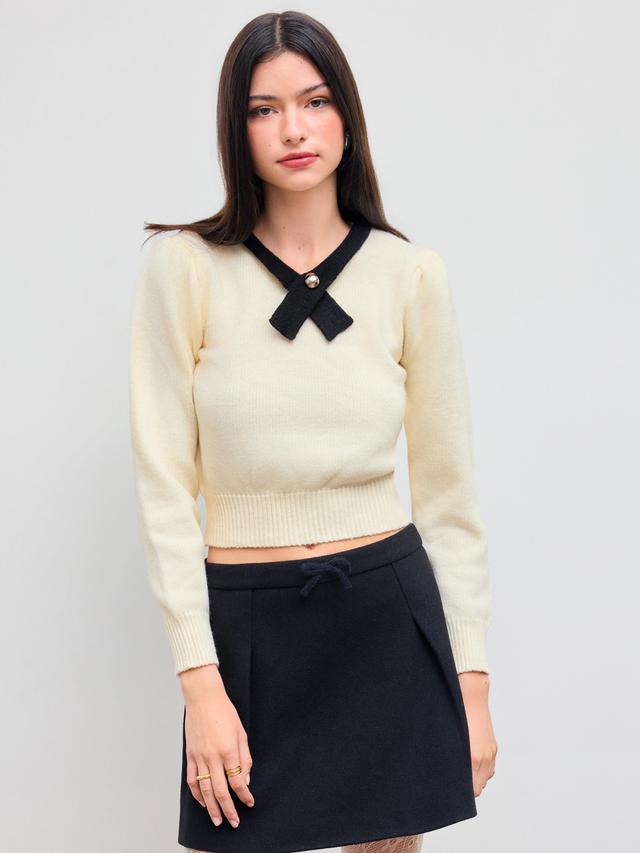 Knit Round Neckline Contrasting Binding Long Sleeve Top Product Image