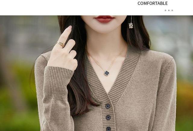 V-Neck Ribbed Cardigan Product Image