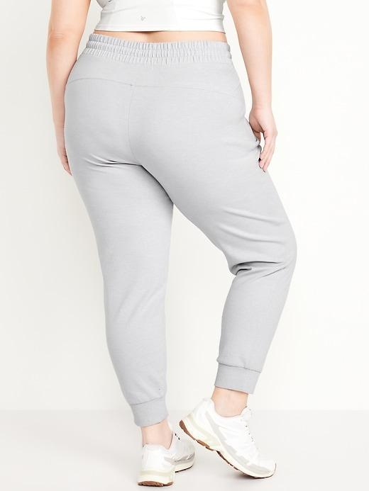 High-Waisted Dynamic Fleece Joggers Product Image