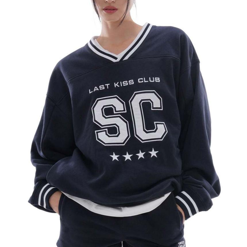 Long Sleeve V-Neck Contrast-Trim Lettering Print Loose-Fit Pullover Product Image