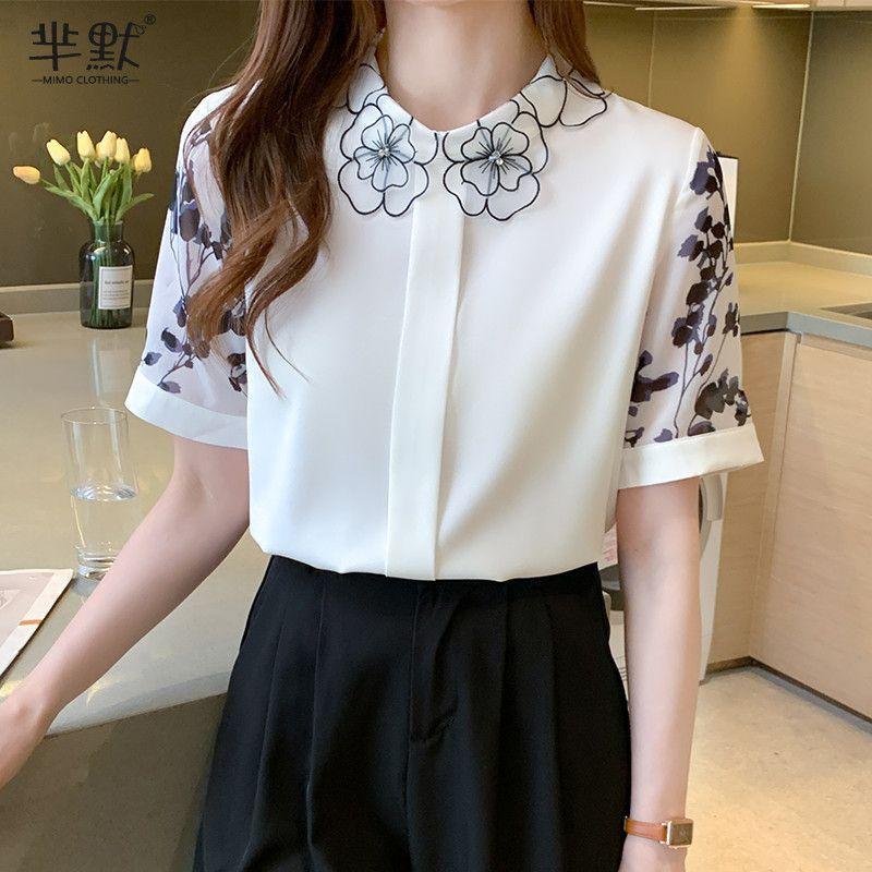 Short-Sleeve Flower Print Blouse Product Image