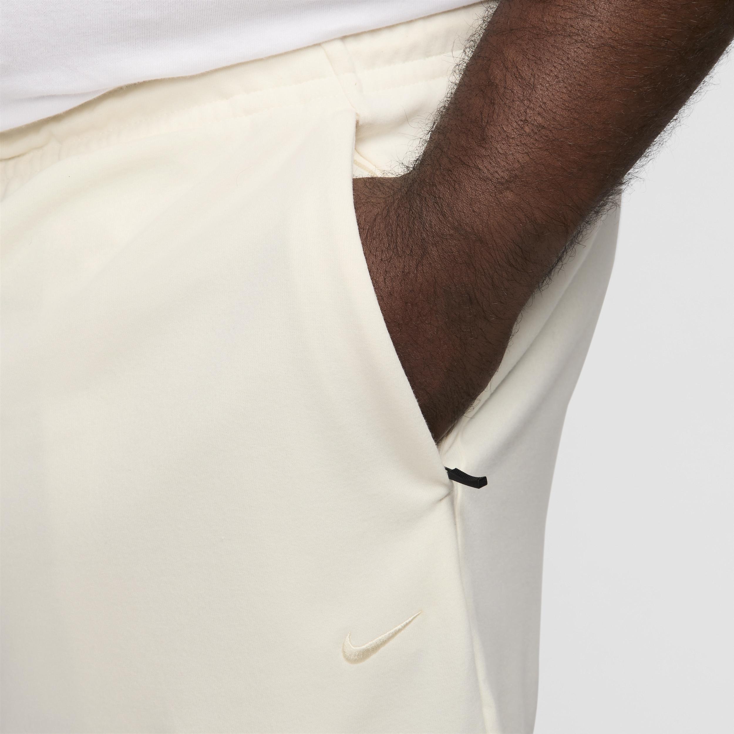 Nike Men's Primary Fleece 7" Dri-FIT UV Unlined Performance Shorts Product Image