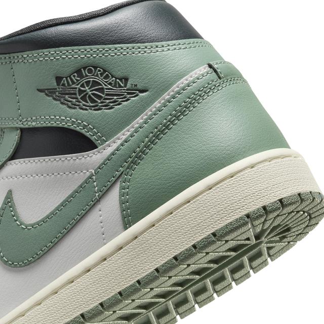 Womens Air Jordan 1 Mid Shoes Product Image