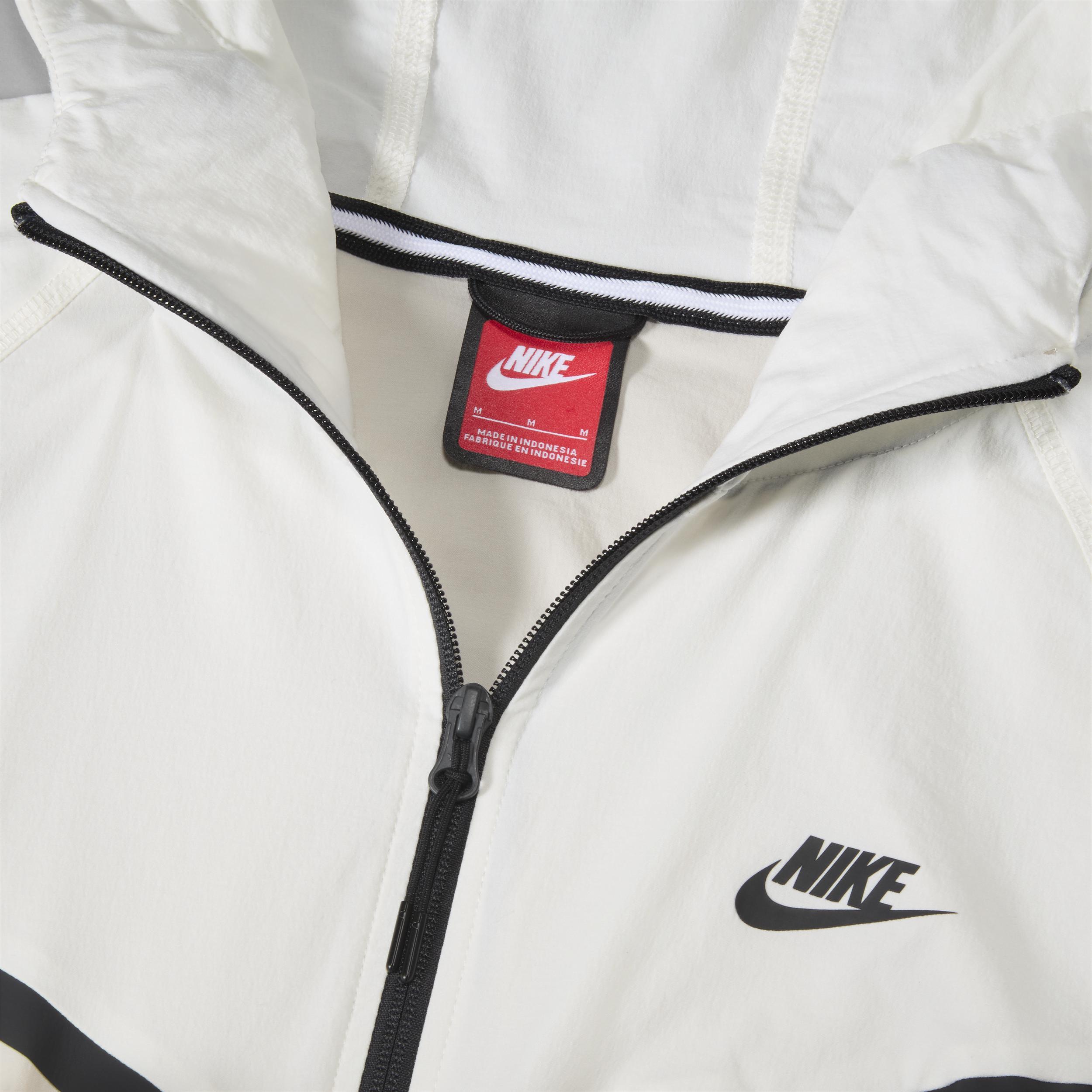 Nike Men's Tech Woven Jacket Product Image