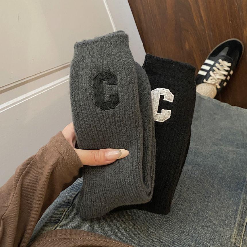 Lettering Crew Socks Product Image