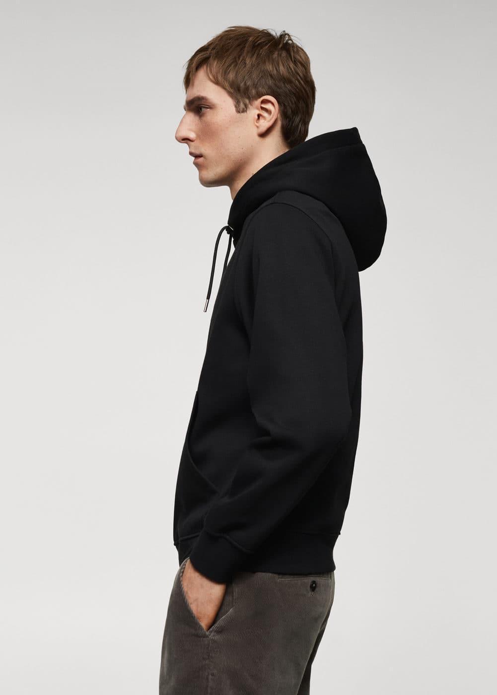 MANGO MAN - Cotton kangaroo-hooded sweatshirt blackMen Product Image