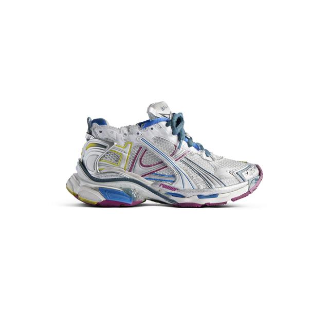 runner sneaker  Product Image