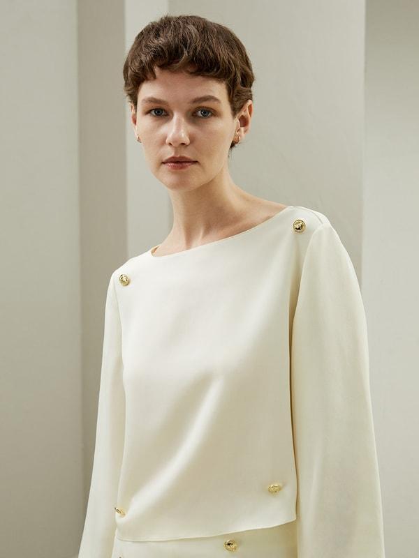 Dubrovnik 3/4 Sleeved Silk Top With Button Accents Product Image