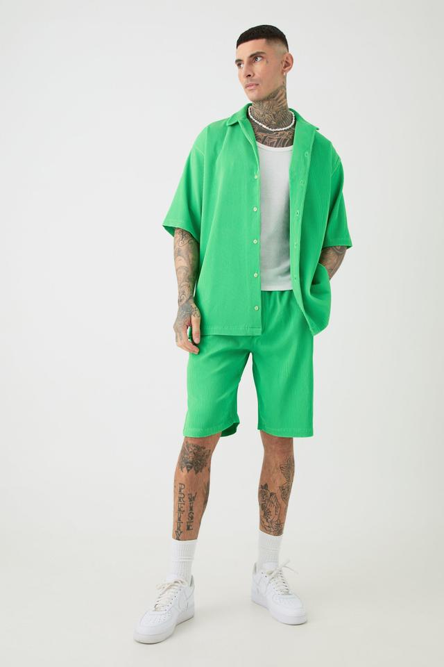 Tall Oversized Short Sleeve Pleated Shirt & Short In Green | boohooMAN USA Product Image