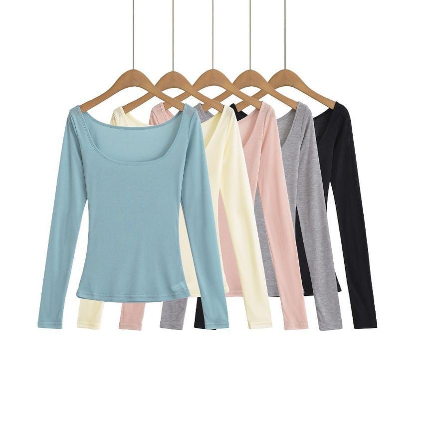 Long-Sleeve Scoop Neck Plain Tee Product Image