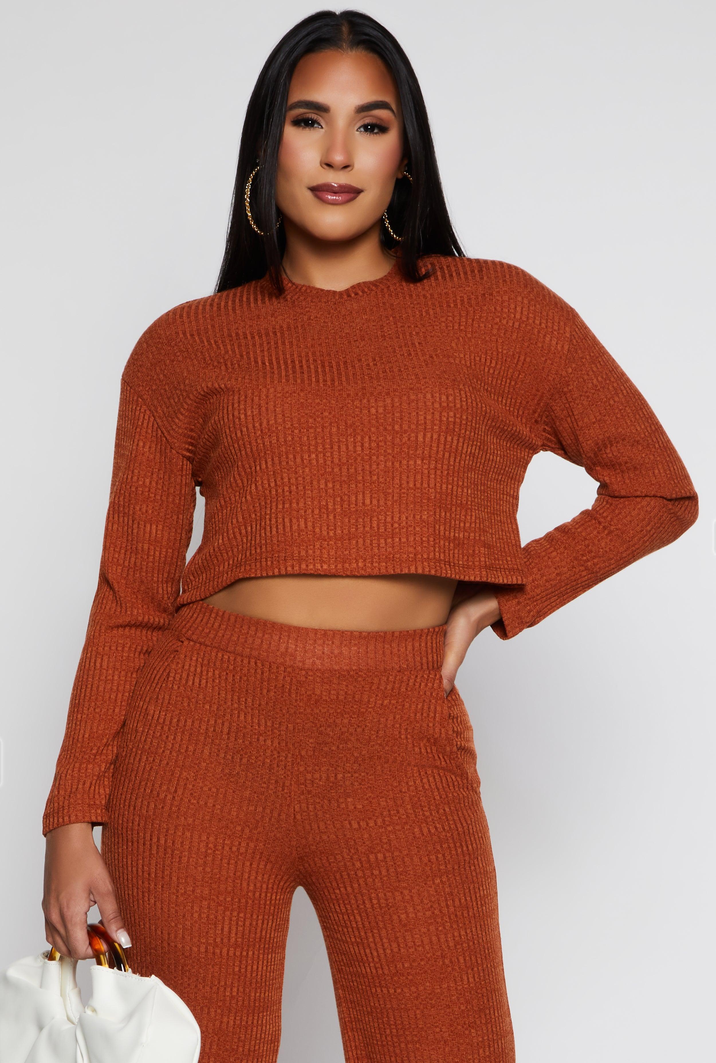 Womens Ribbed Brushed Knit Long Sleeve Crop Top Product Image