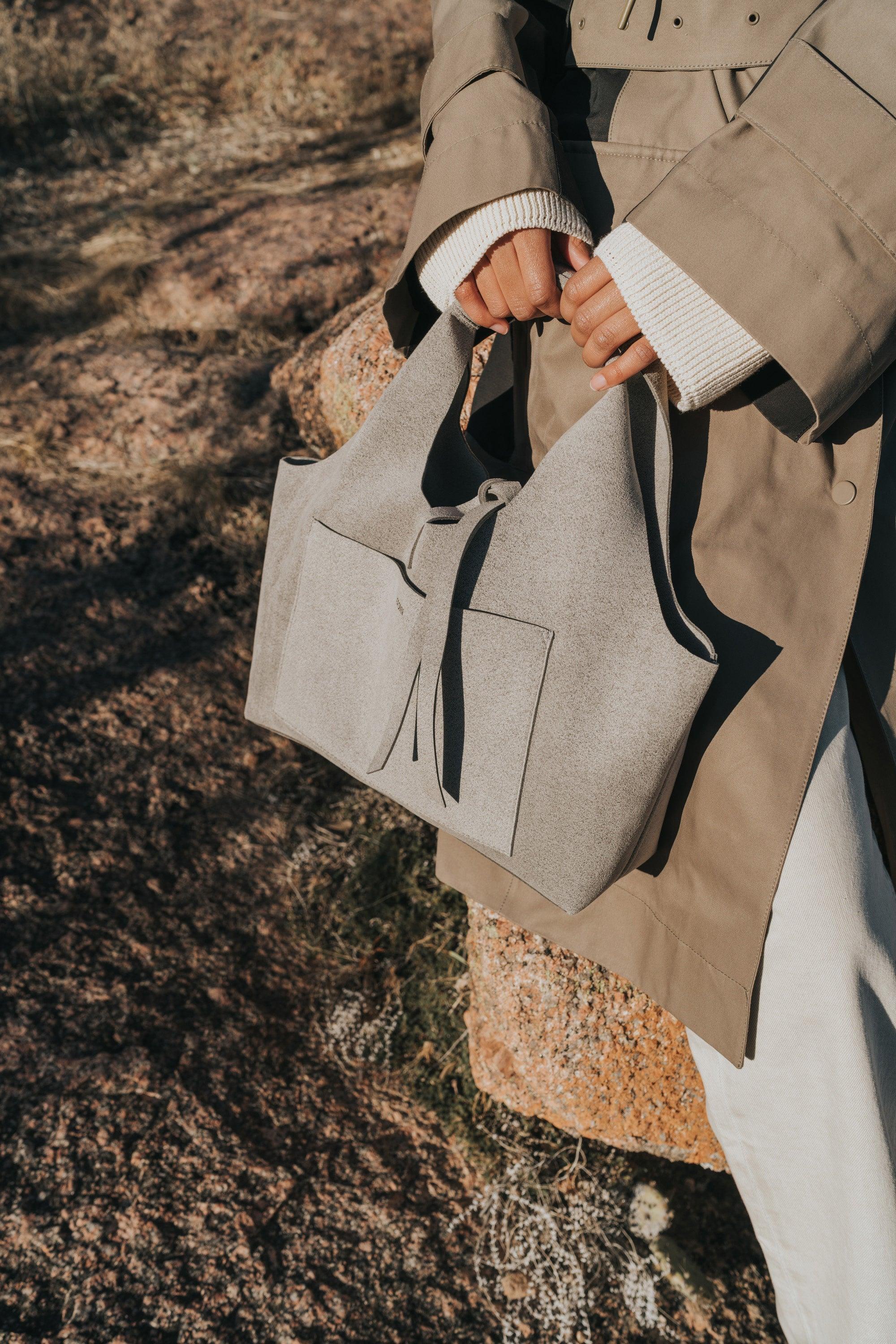 Grey Tote Product Image