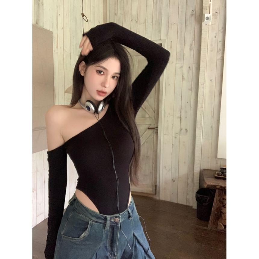 Long-Sleeve Off-Shoulder Plain Bodysuit Top Product Image