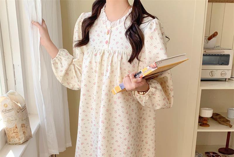 Puff-Sleeve Floral Lace Trim Pajama Dress Product Image