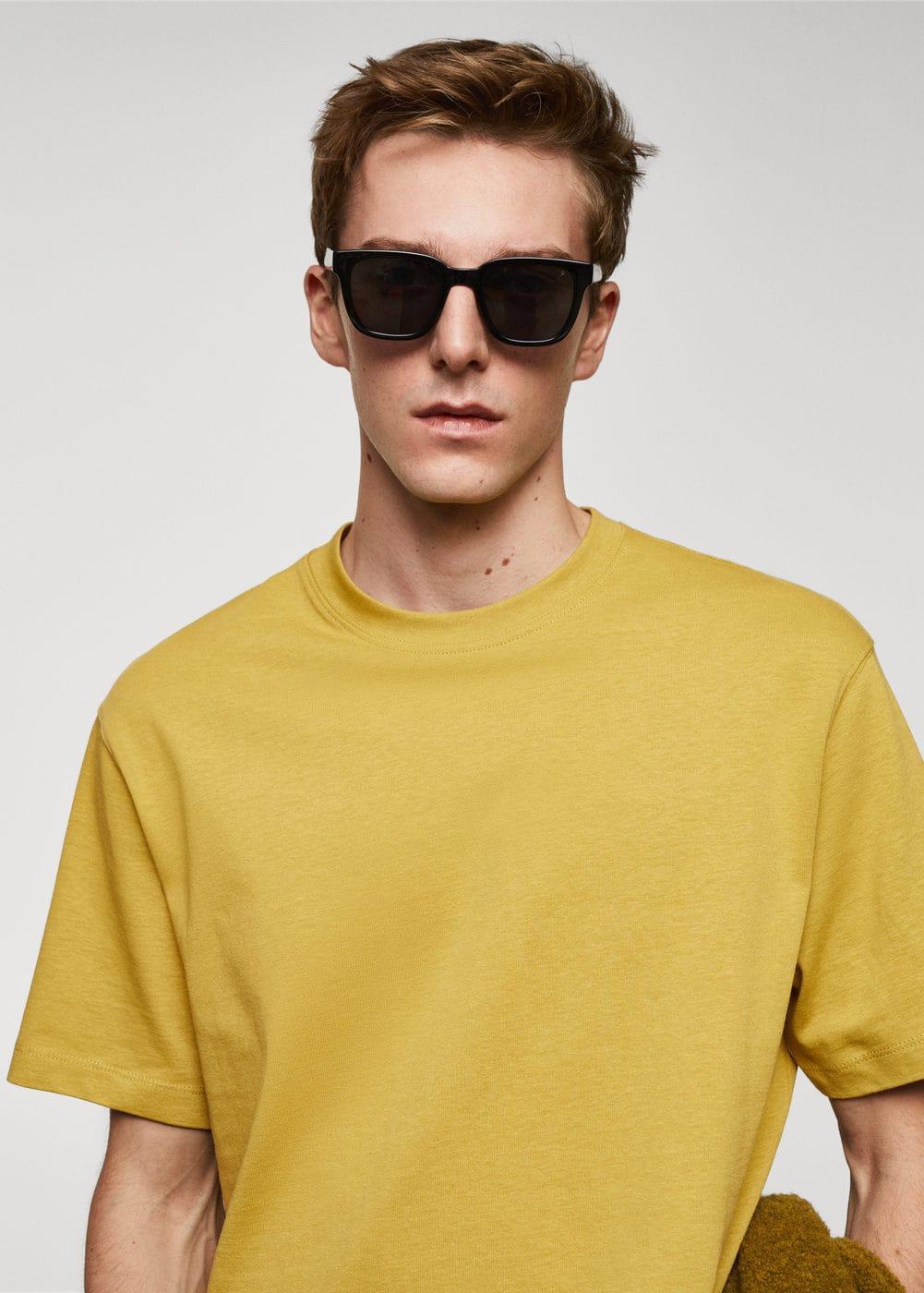 MANGO MAN - Basic 100% cotton relaxed-fit t-shirt mustardMen Product Image