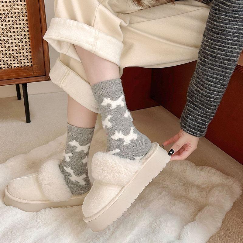 Dog Print Socks Product Image