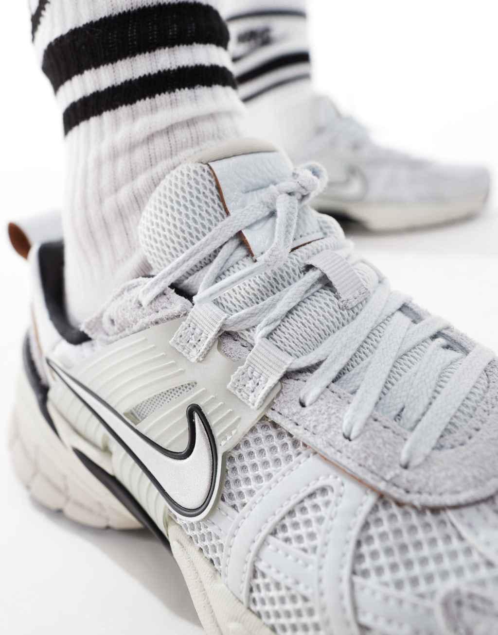 Nike V2K Run Sneakers in gray  Product Image