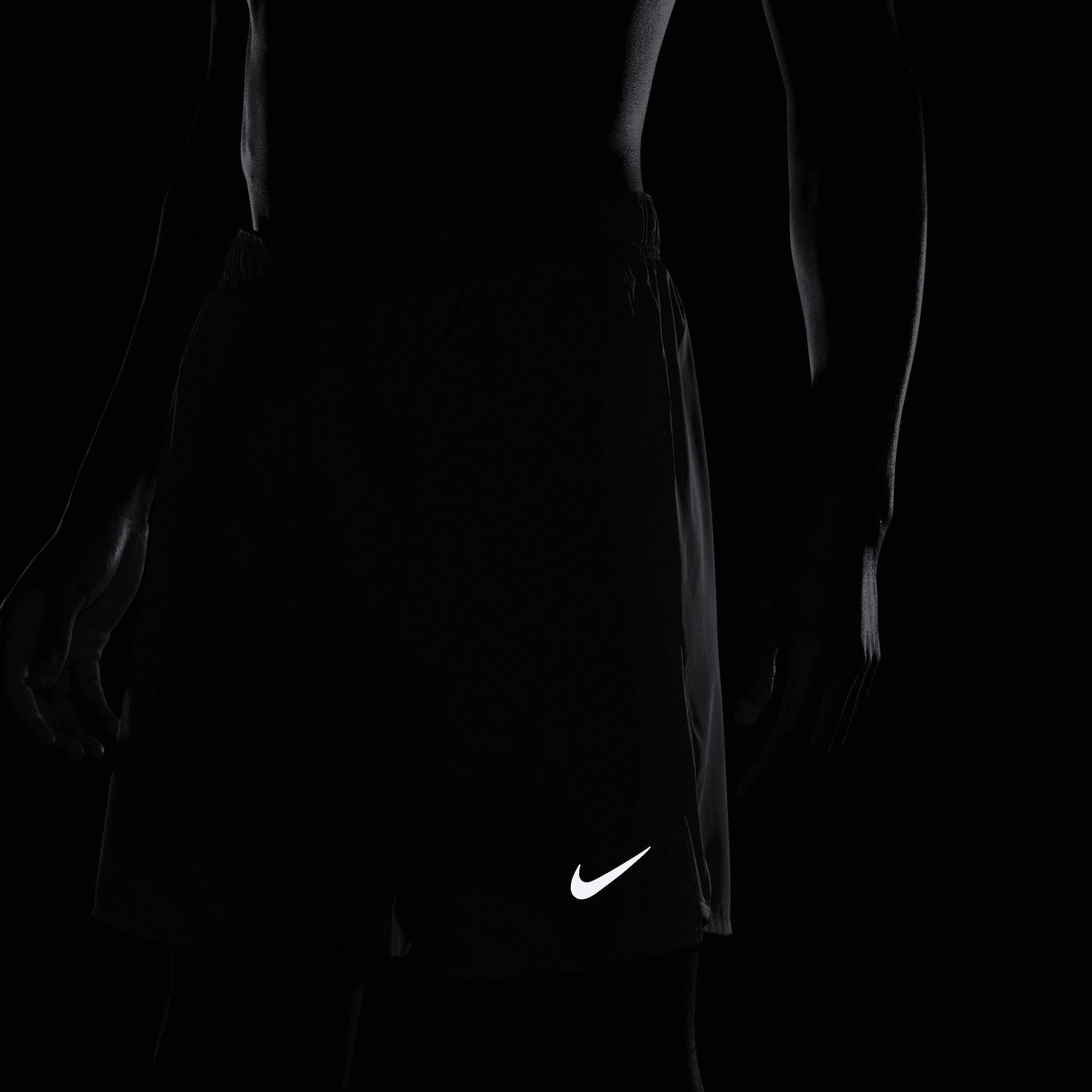 Nike Dri-FIT Challenger 2-in-1 Running Shorts Product Image