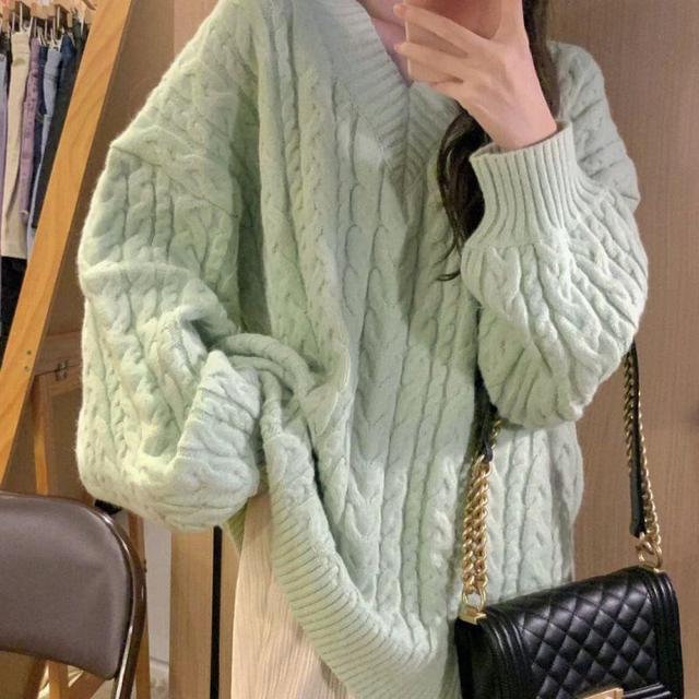 Long-Sleeve V-Neck Plain Cable Knit Sweater Product Image