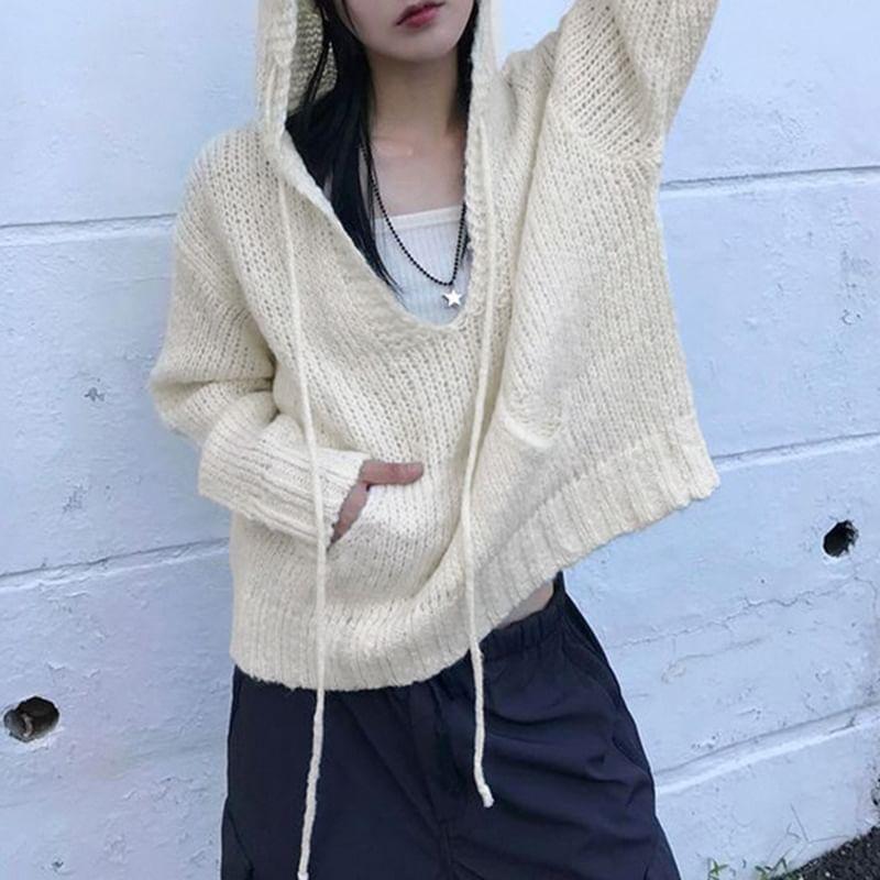 Long-Sleeve Plain Hooded Sweater product image