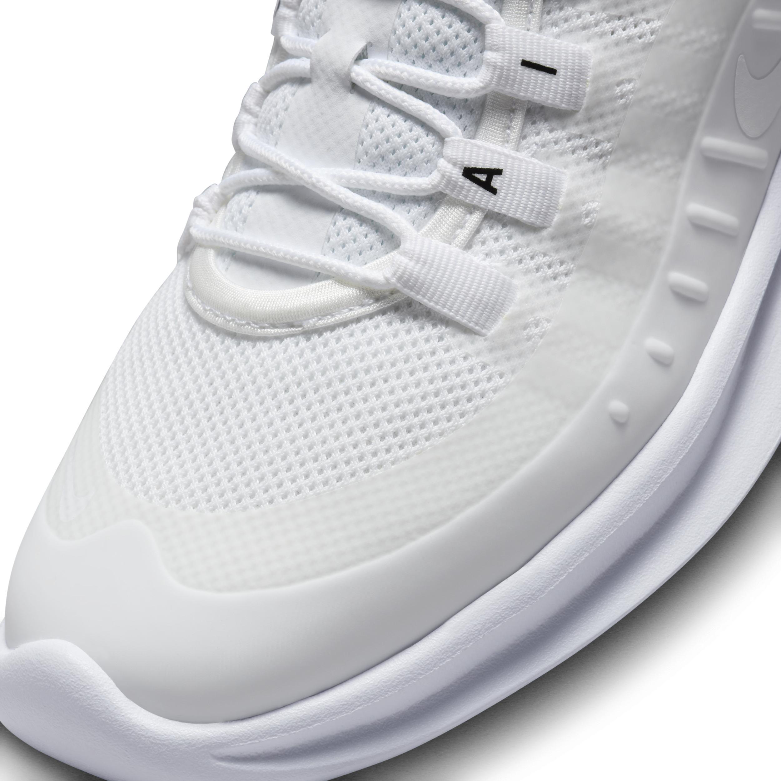 Nike Women's Air Max Axis Shoes Product Image