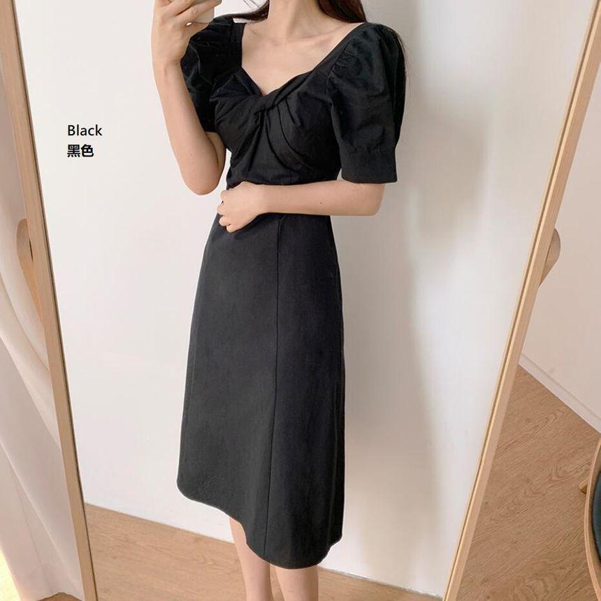 Puff-Sleeve A-Line Midi Dress Product Image