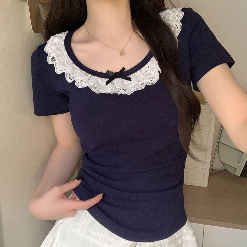 Bow Accent Lace Panel Sheath Cropped T-Shirt Product Image