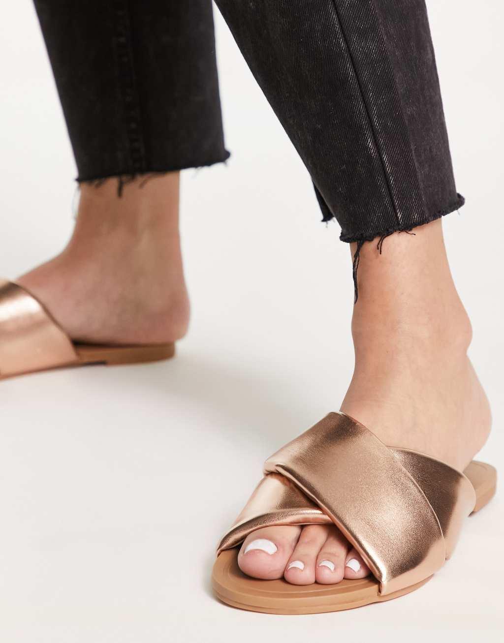 ASOS DESIGN Wide Fit Flock padded flat sandals in rose gold - ROSEGOLD Product Image