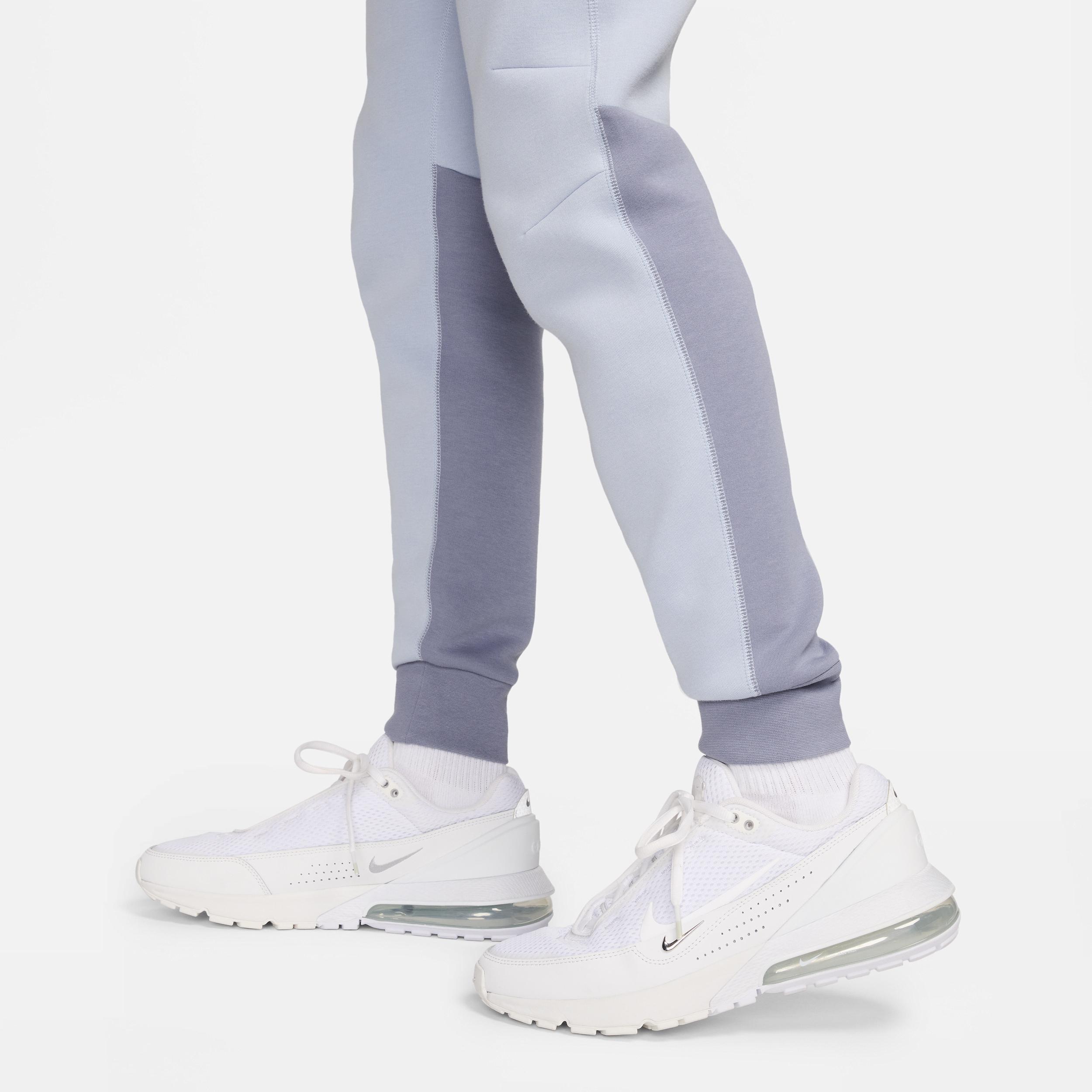 Men's Nike Sportswear Tech Fleece Jogger Pants Product Image