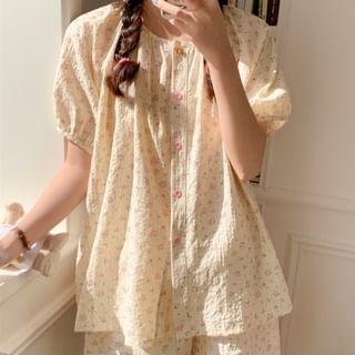 Pajama Set: Puff-Sleeve Floral Shirt + Shorts Product Image