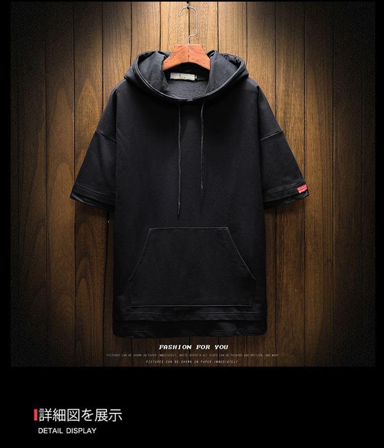 Short-Sleeve Two-Tone Hooded T-Shirt Product Image