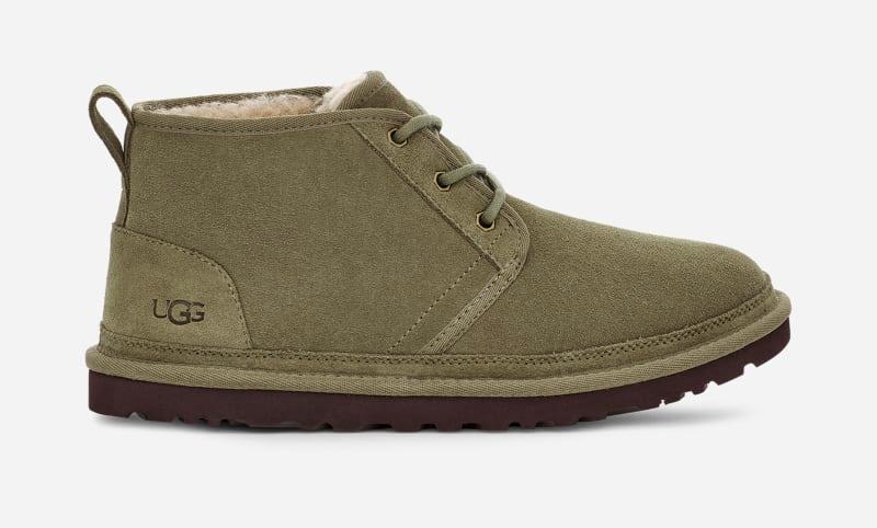 UGG Neumel Leather Shoes Chukka Boots Product Image